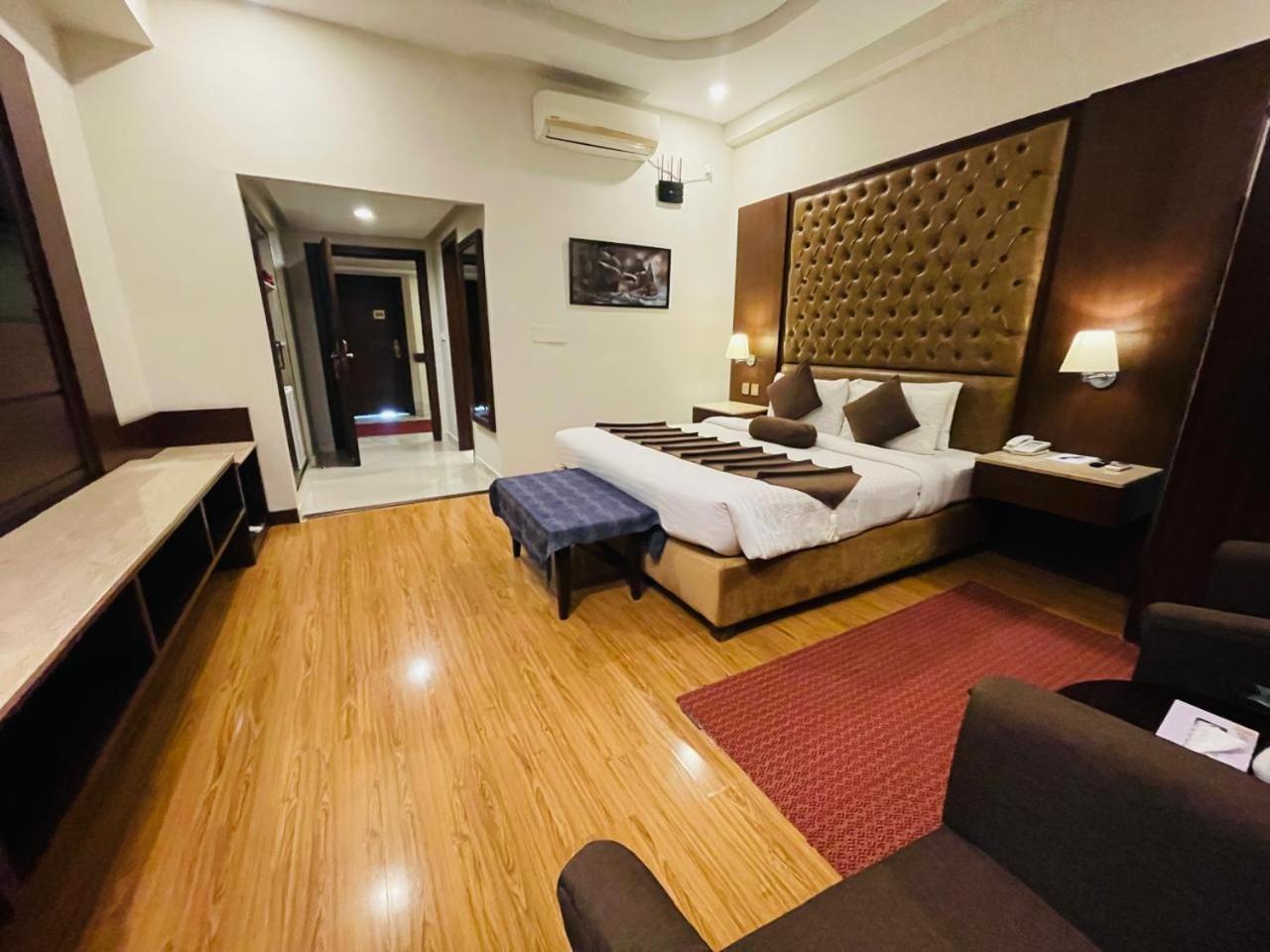 Legend Hotel Islamabad Exterior foto